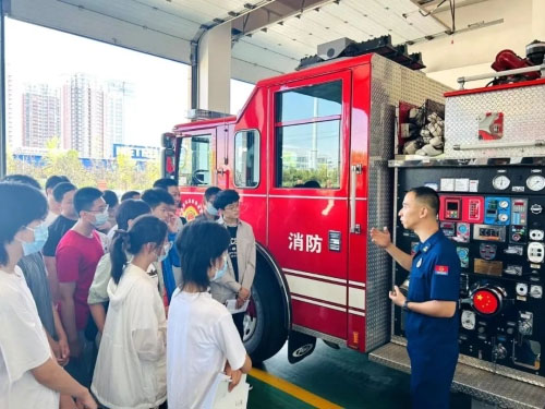 潍坊市大数据局开展“走进校园-数字强市科普”活动